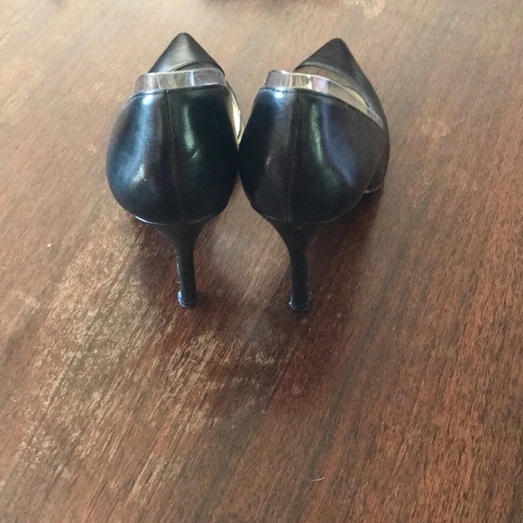 BCBGeneration black heels - Picture 3 of 7